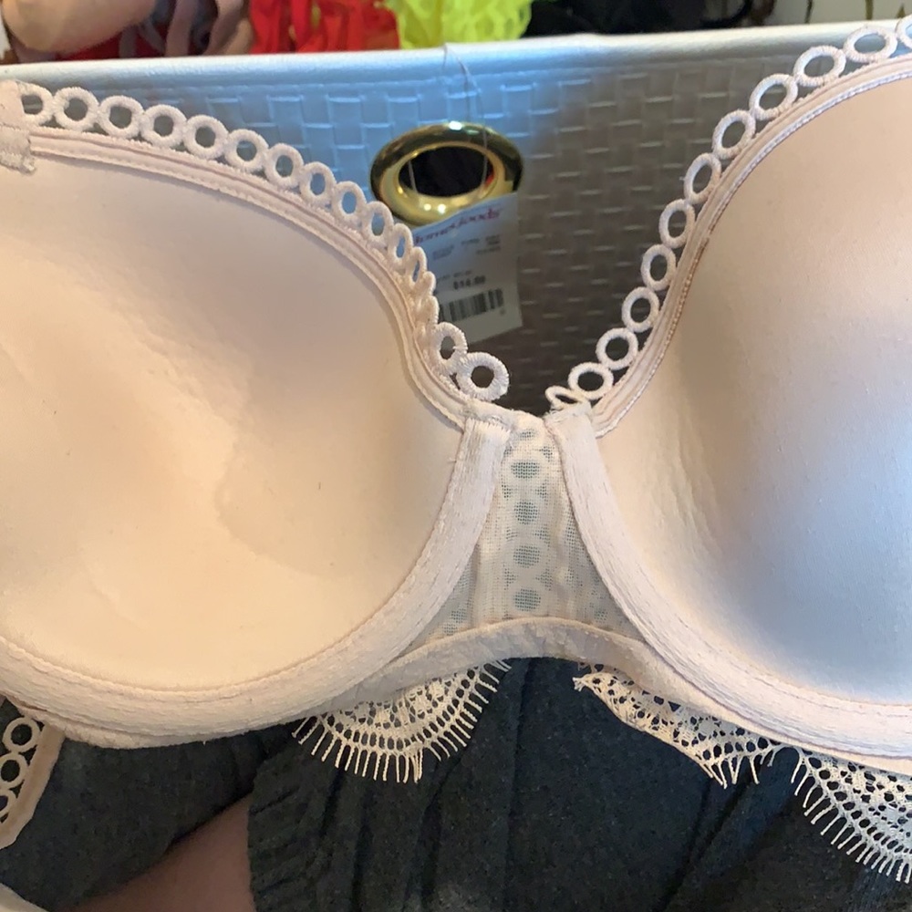 Lace bra - Picture 9 of 9